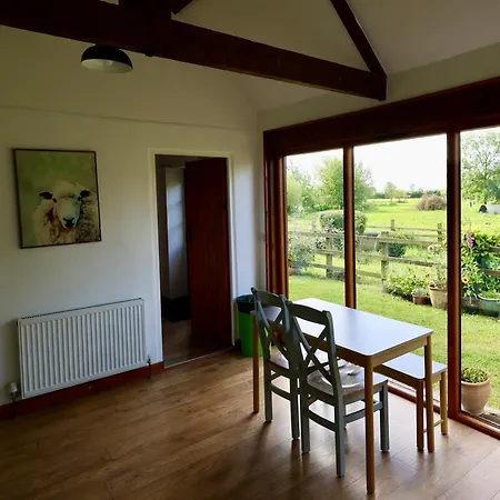 Tranquil And Cosy Cottage On The Somerset Levels Bridgwater Exterior photo